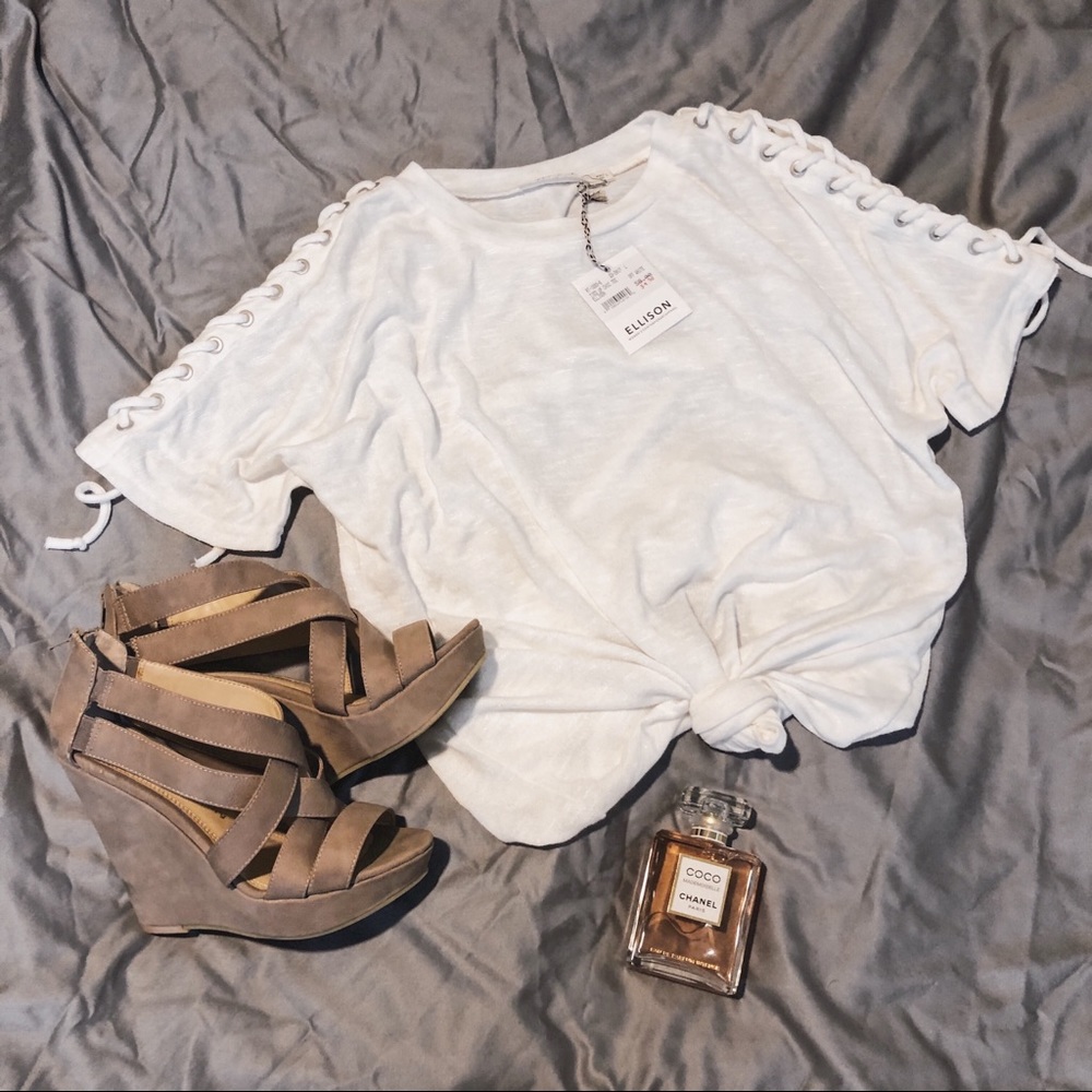Lace Sleeve Tee